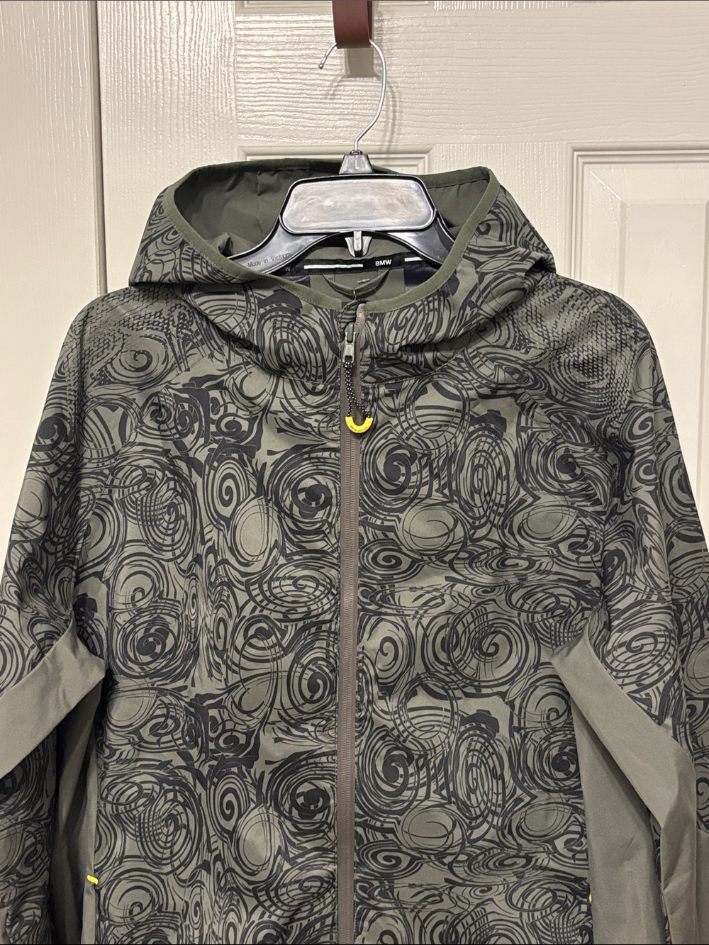 BMW Authentic Active Functional Jacket - Picture 2 of 10